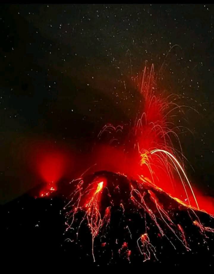 Ile Lewotolok Volcano Exploration in Lembata  (3D/2N)